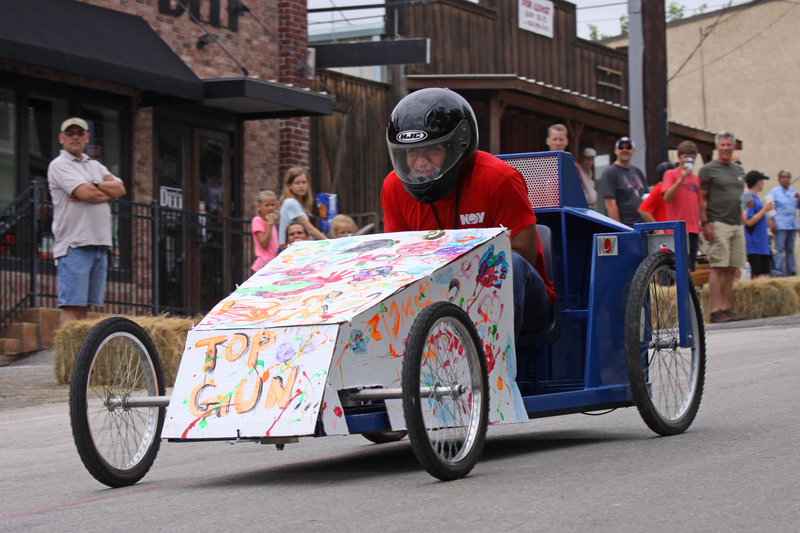 Illustration for article titled Soap Box Derby